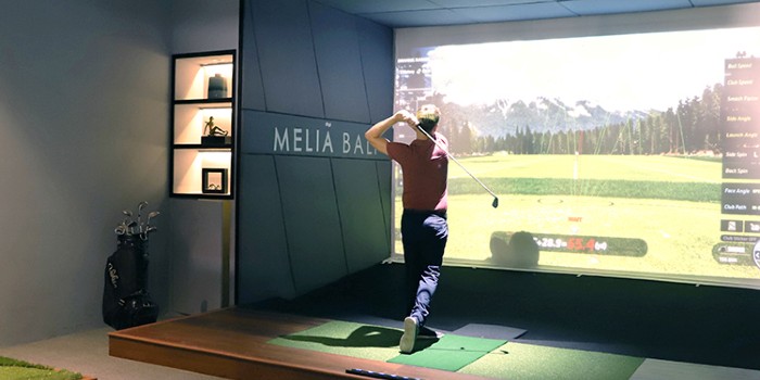 Golf Simulator Experience at Meliá Bali